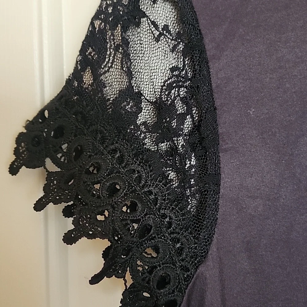 Dress - Picture 2 of 6